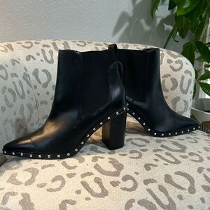 Charles David black booties size 11